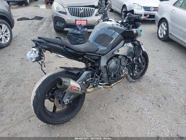 45211971 :رقم المزاد ، JYARN79E4NA000323 vin ، 2022 Yamaha Mtn1000 مزاد بيع