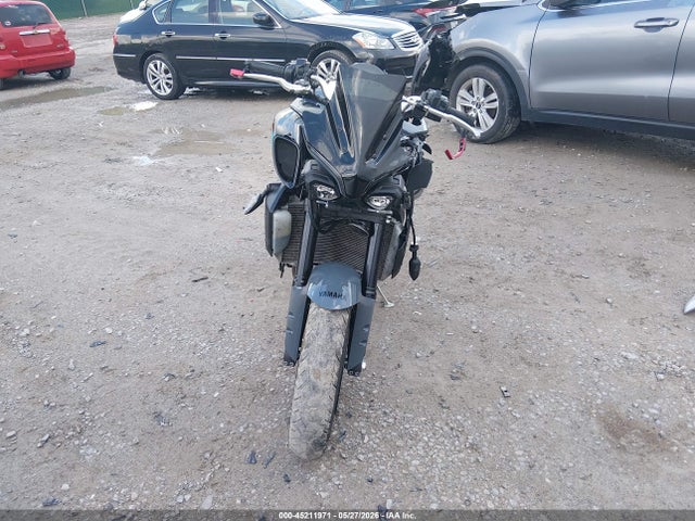 45211971 :رقم المزاد ، JYARN79E4NA000323 vin ، 2022 Yamaha Mtn1000 مزاد بيع