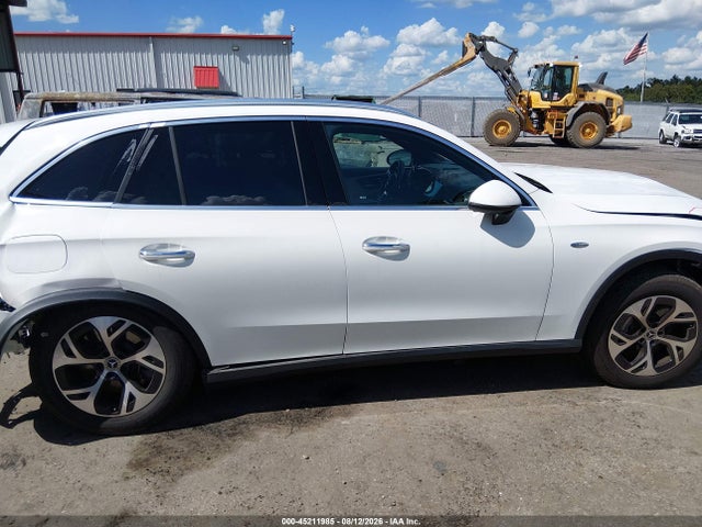 2025 Mercedes-benz Glc 350e 4matic მანქანა იყიდება აუქციონზე, vin: W1NKM5GBXSF385593, აუქციონის ნომერი: 45211985
