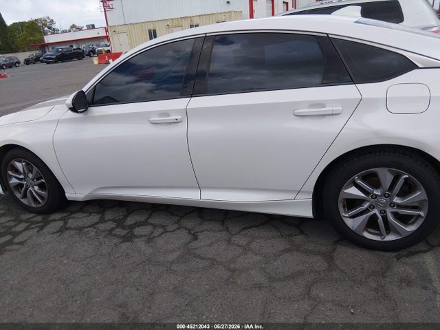 2018 Honda Accord Lx მანქანა იყიდება აუქციონზე, vin: 1HGCV1F13JA040672, აუქციონის ნომერი: 45212043