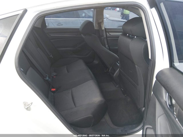 2018 Honda Accord Lx მანქანა იყიდება აუქციონზე, vin: 1HGCV1F13JA040672, აუქციონის ნომერი: 45212043
