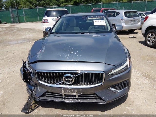 2021 Volvo S60 Recharge Plug-in Hybrid T8 Inscription მანქანა იყიდება აუქციონზე, vin: 7JRBR0FL5MG123517, აუქციონის ნომერი: 45212049
