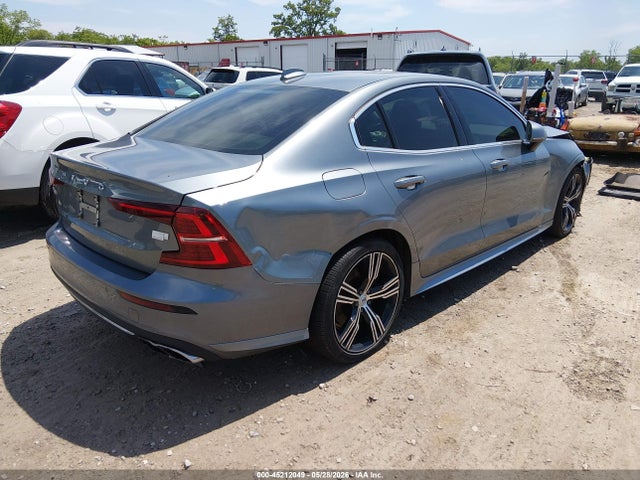 2021 Volvo S60 Recharge Plug-in Hybrid T8 Inscription მანქანა იყიდება აუქციონზე, vin: 7JRBR0FL5MG123517, აუქციონის ნომერი: 45212049