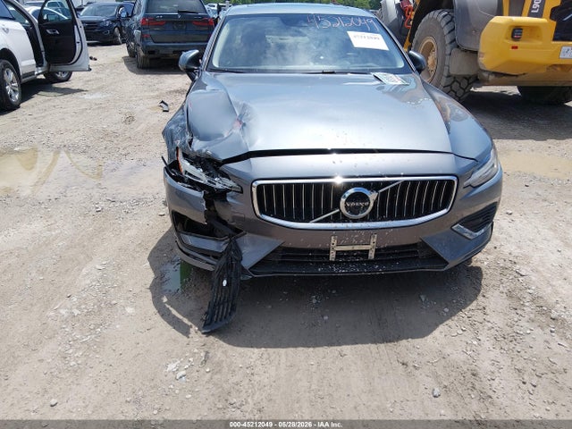2021 Volvo S60 Recharge Plug-in Hybrid T8 Inscription მანქანა იყიდება აუქციონზე, vin: 7JRBR0FL5MG123517, აუქციონის ნომერი: 45212049