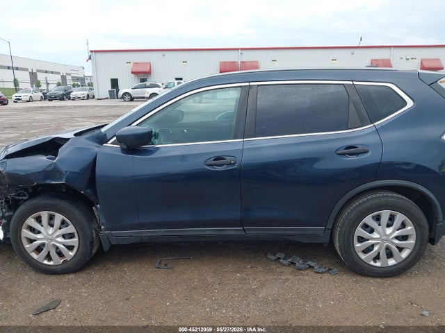 Продажа на аукционе авто 2016 Nissan Rogue S, vin: 5N1AT2MT2GC847215, номер лота: 45212059