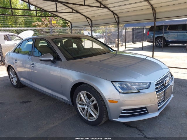 Продажа на аукционе авто 2017 Audi A4 2.0t Premium, vin: WAUANAF49HN061820, номер лота: 45212081