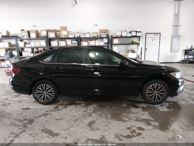 2021 Volkswagen Jetta 1.4t R-line/1.4t S/1.4t Se მანქანა იყიდება აუქციონზე, vin: 3VWC57BU3MM031010, აუქციონის ნომერი: 45212086