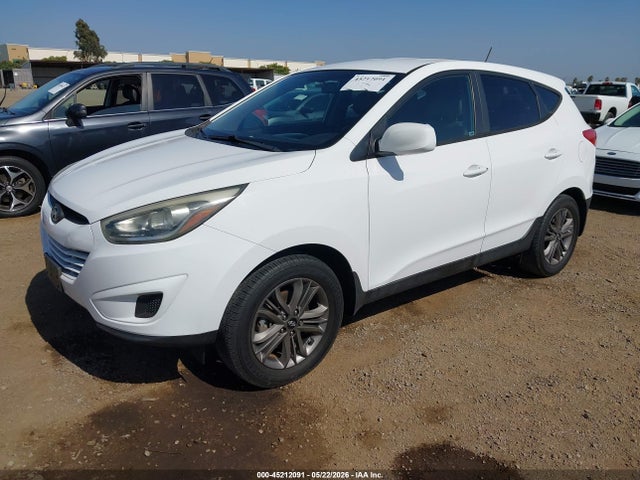 KM8JT3AF5FU008270 Hyundai TUCSON GLS