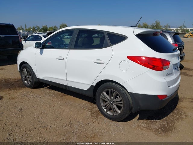 KM8JT3AF5FU008270 Hyundai TUCSON GLS
