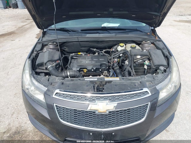1G1PC5SB3E7158552 Chevrolet Cruze 1lt Auto