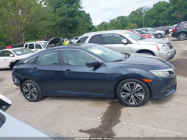 Продажа на аукционе авто 2016 Honda Civic Ex-t, vin: 19XFC1F36GE001745, номер лота: 45212155