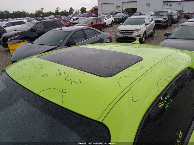 2015 Dodge Challenger Srt 392 მანქანა იყიდება აუქციონზე, vin: 2C3CDZDJ8FH815743, აუქციონის ნომერი: 45212227