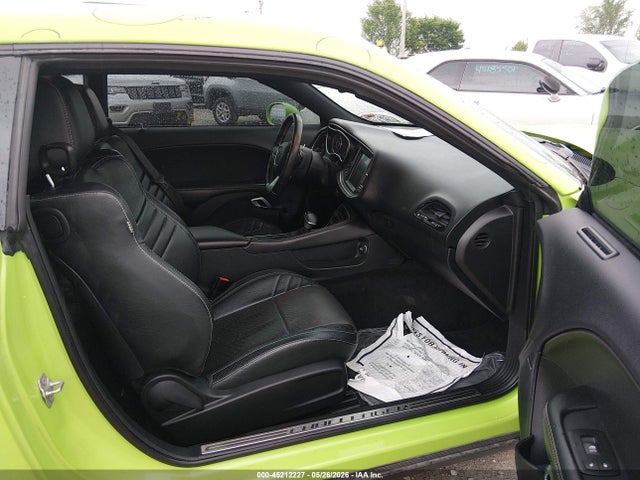 2015 Dodge Challenger Srt 392 მანქანა იყიდება აუქციონზე, vin: 2C3CDZDJ8FH815743, აუქციონის ნომერი: 45212227