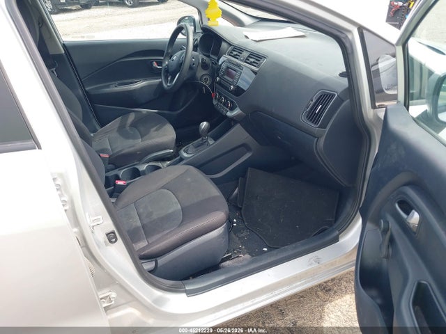 KNADM4A30G6637724 KIA RIO LX