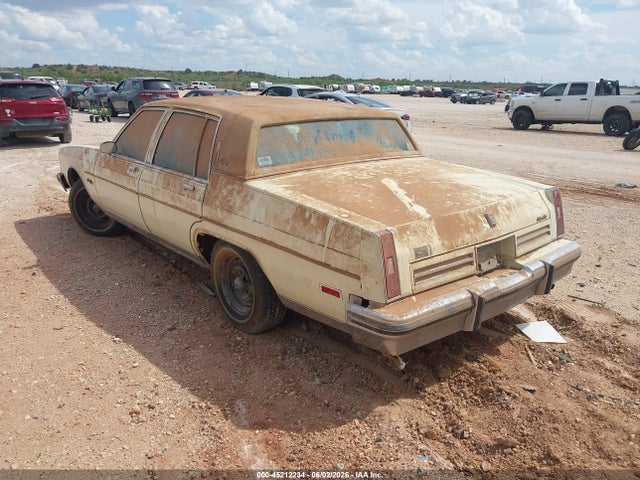 45212234 :رقم المزاد ، 1G3AX69Y1BM259717 vin ، 1981 Oldsmobile 98 Regency مزاد بيع