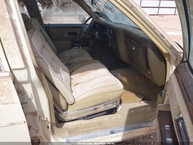 45212234 :رقم المزاد ، 1G3AX69Y1BM259717 vin ، 1981 Oldsmobile 98 Regency مزاد بيع