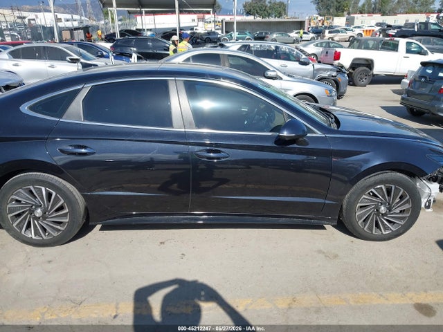 Hyundai Sonata Limited 2021 KMHL54JJ2MA033347 Image 14