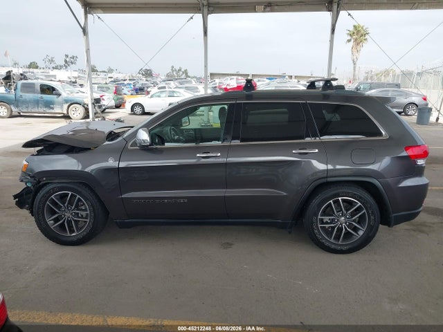 2018 Jeep Grand Cherokee Limited 4x4 მანქანა იყიდება აუქციონზე, vin: 1C4RJFBG7JC106513, აუქციონის ნომერი: 45212248