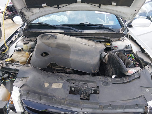 Chrysler 200 Touring 2014 1C3CCBBG6EN192257 Image 10