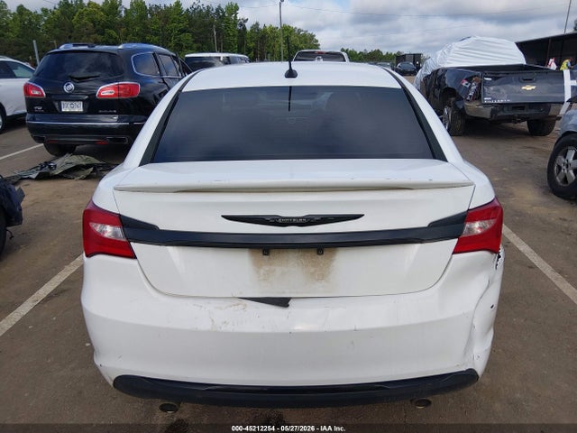 Chrysler 200 Touring 2014 1C3CCBBG6EN192257 Image 17