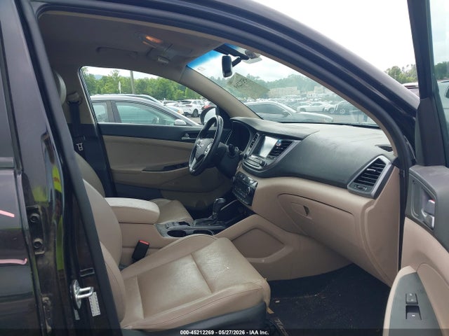 Hyundai Tucson Se Plus 2017 KM8J3CA44HU433884 Image 5