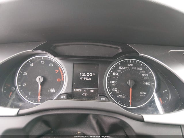 2012 Audi A4 2.0t Premium მანქანა იყიდება აუქციონზე, vin: WAUFFAFL4CN004623, აუქციონის ნომერი: 45212288