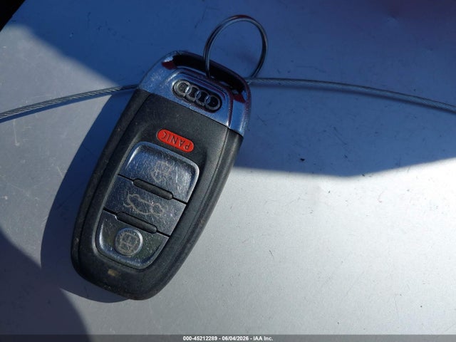 45212289 :رقم المزاد ، WAUFFAFL7DN022308 vin ، 2013 Audi A4 2.0t Premium مزاد بيع