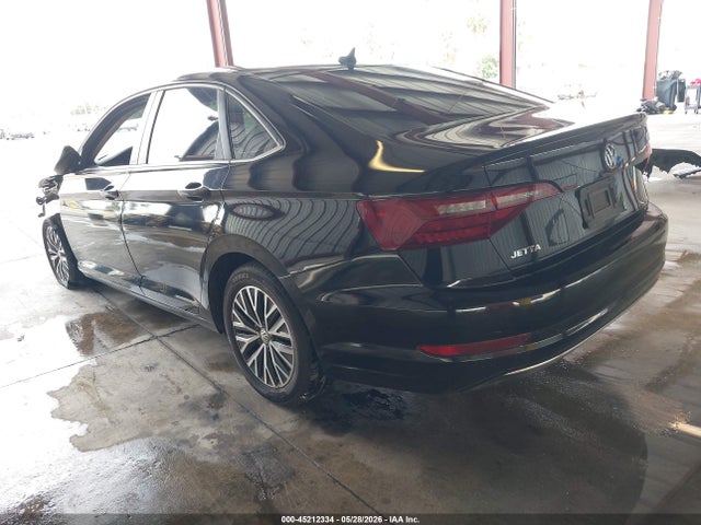 45212334 :رقم المزاد ، 3VWC57BU1MM035170 vin ، 2021 Volkswagen Jetta 1.4t R-line/1.4t S/1.4t Se مزاد بيع