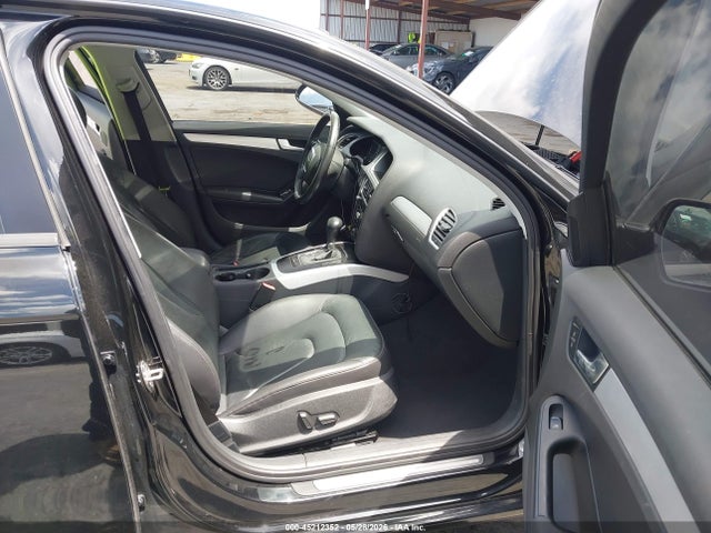 Auction sale of the 2011 Audi A4 2.0t Premium, vin: WAUAFAFL0BN056386, lot number: 45212352