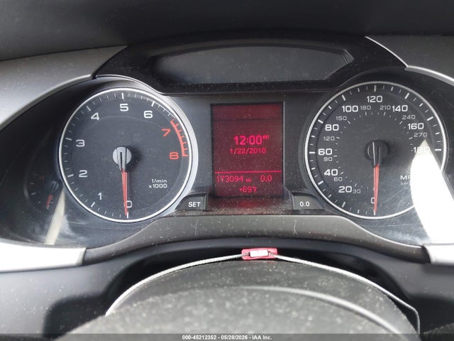 Auction sale of the 2011 Audi A4 2.0t Premium, vin: WAUAFAFL0BN056386, lot number: 45212352