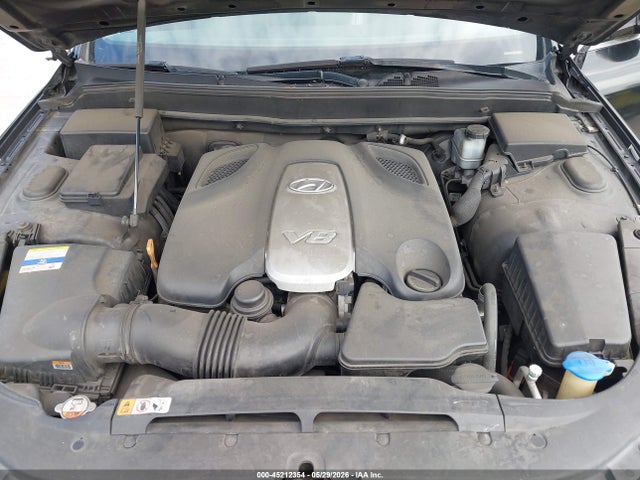 45212354 :رقم المزاد ، KMHGC4DF2CU168761 vin ، 2012 Hyundai Genesis 4.6 مزاد بيع