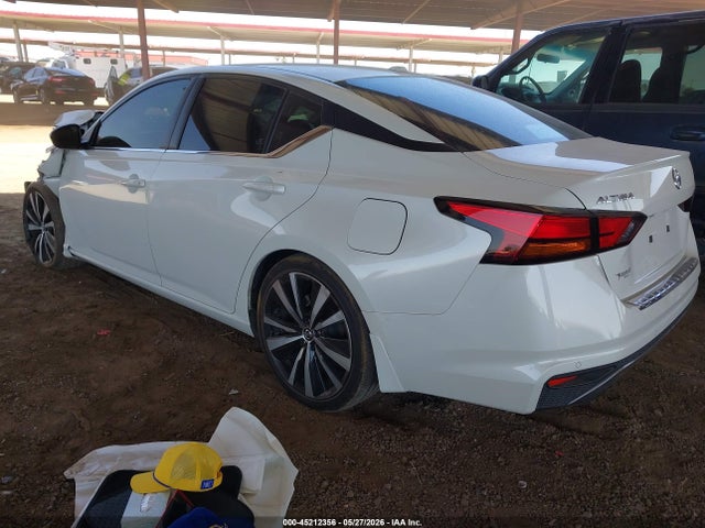 1N4BL4CVXNN386618 Nissan Altima Sr Fwd