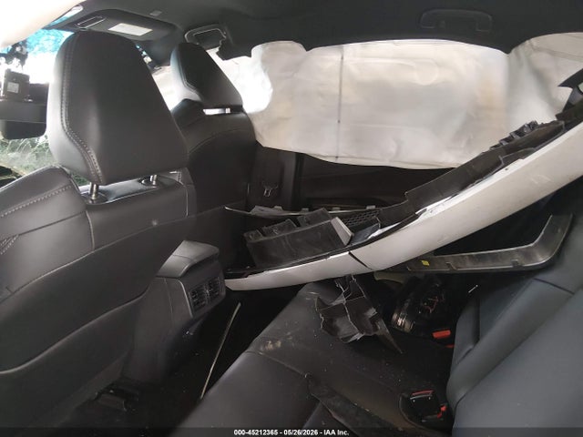 Toyota Venza Xle 2024 JTEAAAAH7RJ179393 Image 8