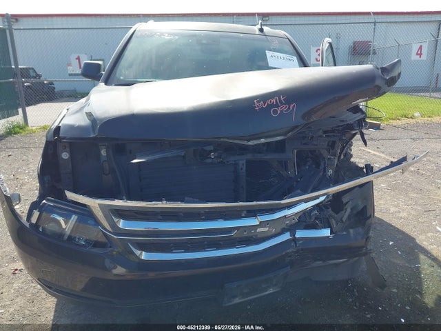 45212389 :رقم المزاد ، 1GNSCBKC7JR133748 vin ، 2018 Chevrolet Tahoe Lt مزاد بيع