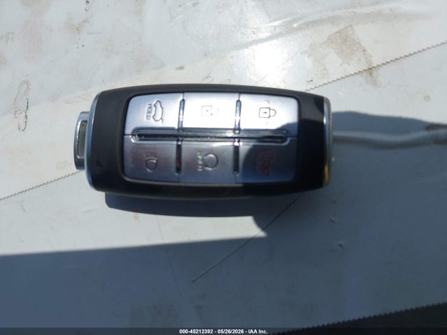 Genesis Gv70 2.5t Awd 2025 KMUMADTB3SU221281 Image 11