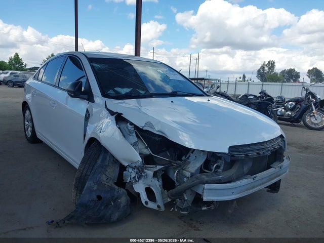 2014 1G1PA5SG5E7371701 main image