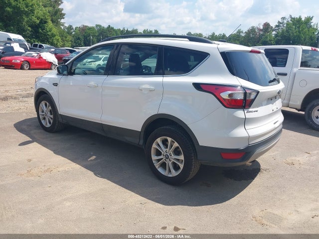Ford ESCAPE SE 2018 1FMCU9GD1JUD08492 Image 3