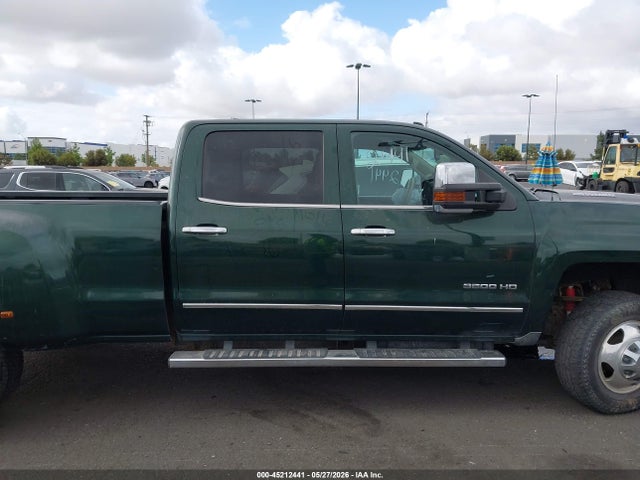 1GC4K0E81FF609758 Chevrolet Silverado 3500hd Ltz