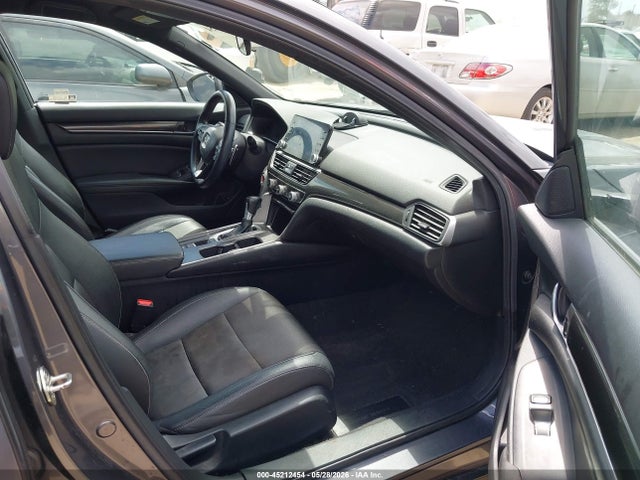 Продажа на аукционе авто 2019 Honda Accord Sport, vin: 1HGCV1F36KA081977, номер лота: 45212454