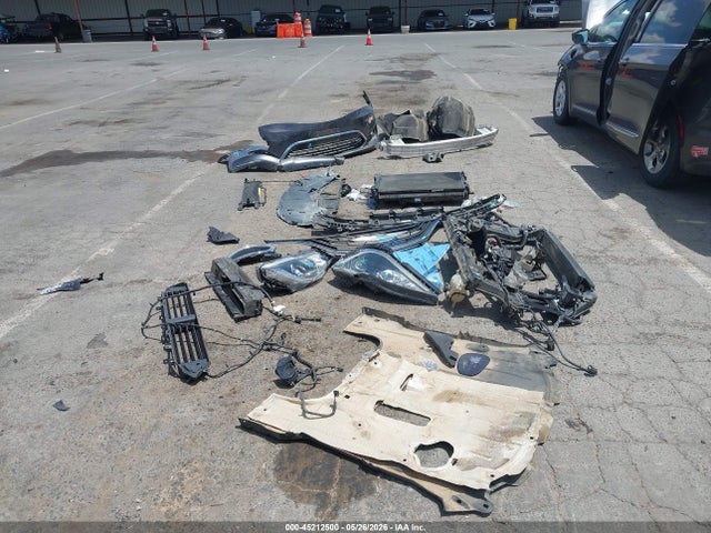 Chrysler Pacifica Hybrid Touring L 2018 2C4RC1L79JR236831 Image 12