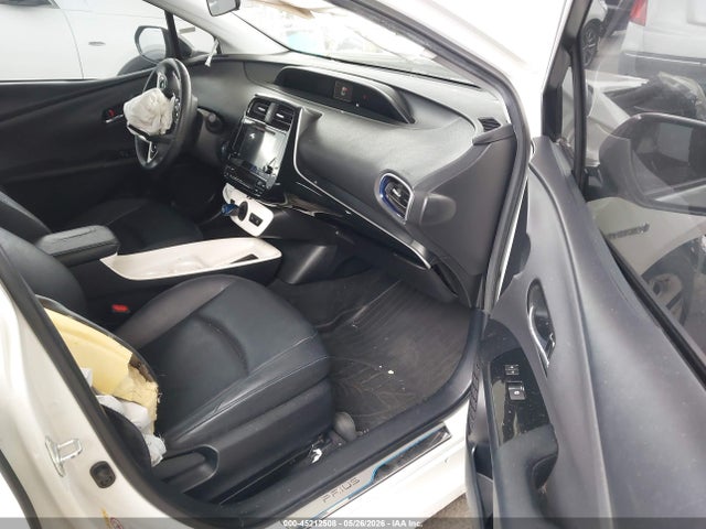 JTDKARFU1G3517417 Toyota Prius Three Touring