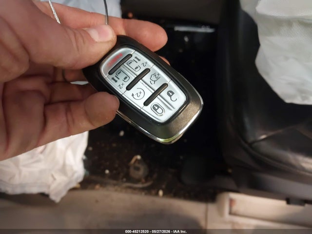 2018 Chrysler Pacifica Touring L Plus მანქანა იყიდება აუქციონზე, vin: 2C4RC1EG8JR130531, აუქციონის ნომერი: 45212520