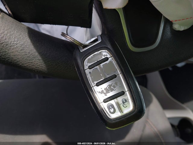 45212524 :رقم المزاد ، 2C4RC1DG5HR703591 vin ، 2017 Chrysler Pacifica Touring مزاد بيع