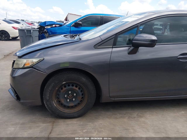 Продажа на аукционе авто 2015 Honda Civic Lx, vin: 2HGFB2F50FH561517, номер лота: 45212534