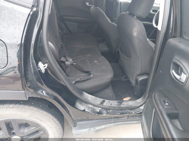 45212535 :رقم المزاد ، 3C4NJCAB6JT438823 vin ، 2018 Jeep Compass Sport Fwd مزاد بيع