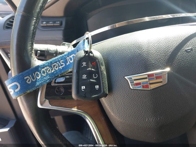 Продажа на аукционе авто 2015 Cadillac Escalade Esv Premium, vin: 1GYS4TKJ0FR690089, номер лота: 45212554