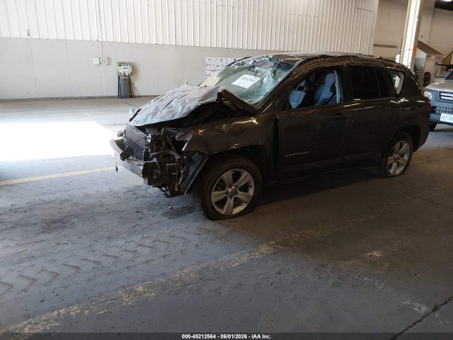 1C4NJDBBXFD424084 Jeep Compass Sport