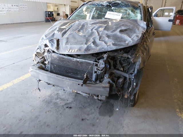 1C4NJDBBXFD424084 Jeep Compass Sport