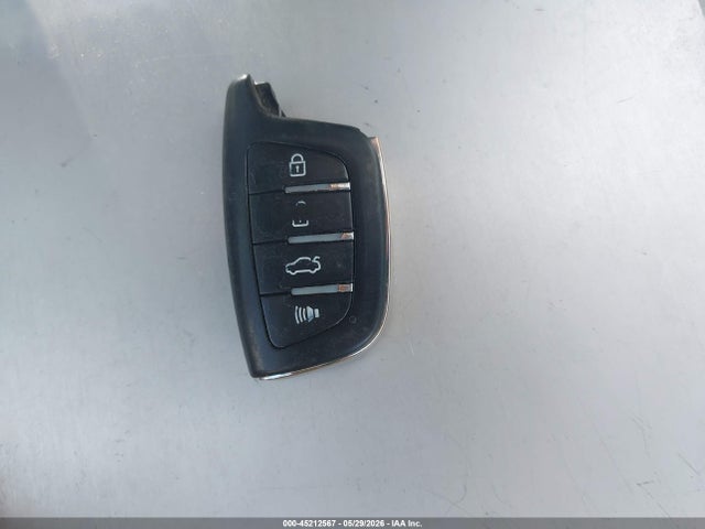1G1ZD5ST3LF033567 Chevrolet Malibu Fwd Lt