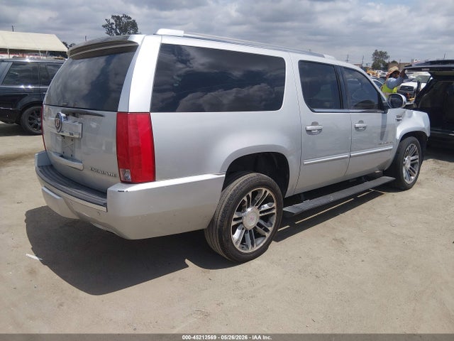 2013 Cadillac Escalade Esv Premium მანქანა იყიდება აუქციონზე, vin: 1GYS3JEF3DR316362, აუქციონის ნომერი: 45212569